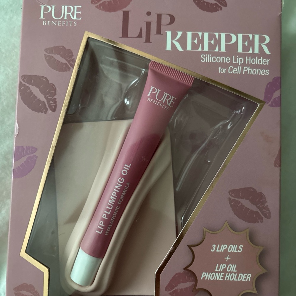 Pure Benefits Lip Plumping Oil - color Chic